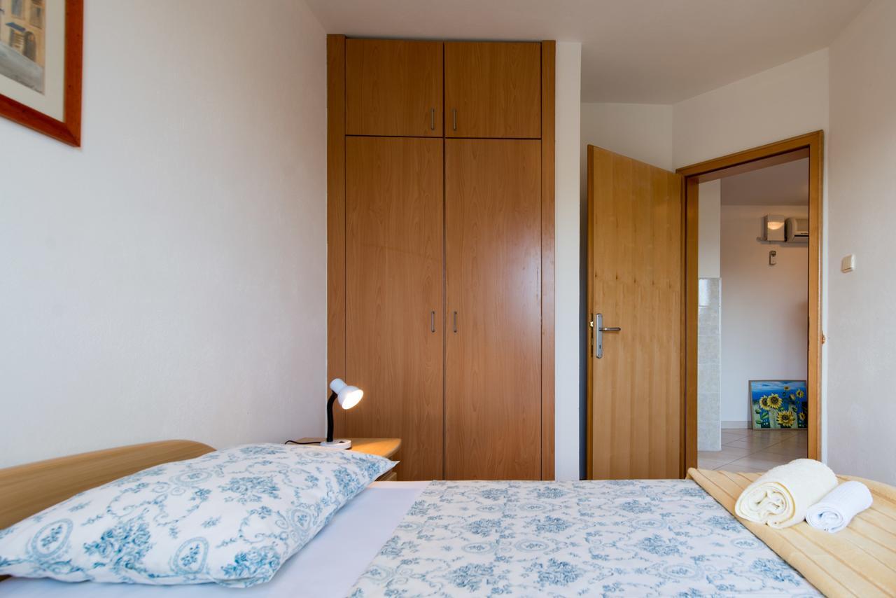 Sun House Apartments โบล ภายนอก รูปภาพ